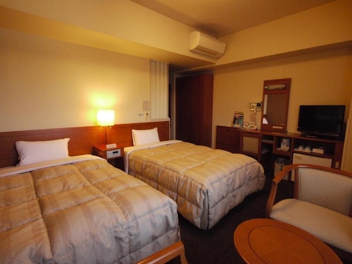 Hotel Route-Inn Suzuka Exterior foto